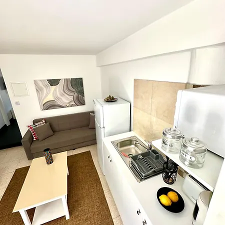 Harbour Seaside Escape מלון *