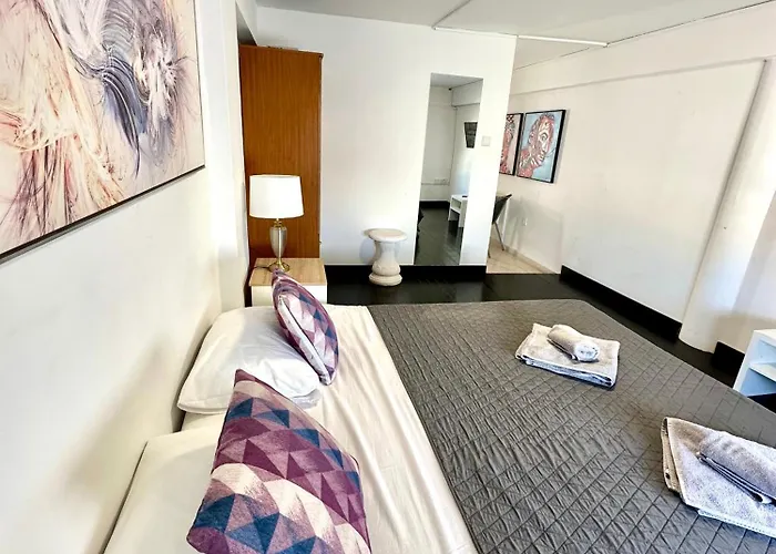 Harbour Seaside Escape * アヤナパ